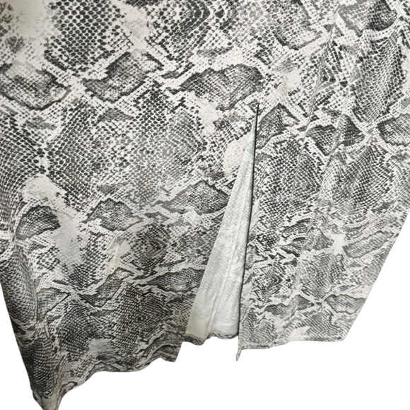 Haute Hippie Tribe Snake Print Long Sleeve Maxi Length Gray White Dress - Picture 7 of 8
